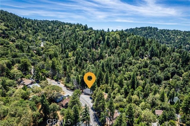 810 Arosa Drive, Crestline, CA 92325