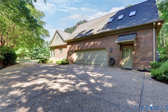 3251 Wingfield Lake Rd, Williamsburg, VA 23185