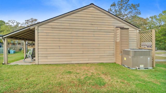 68 Westwood Drive W, Trinity, TX 75862