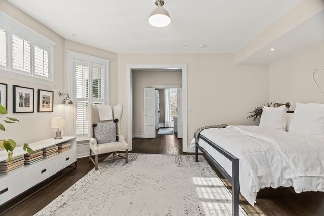 1735 Asbury Avenue, Evanston, IL 60201