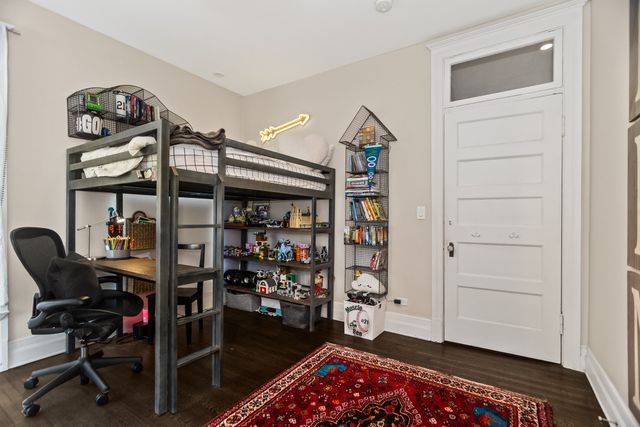 1735 Asbury Avenue, Evanston, IL 60201