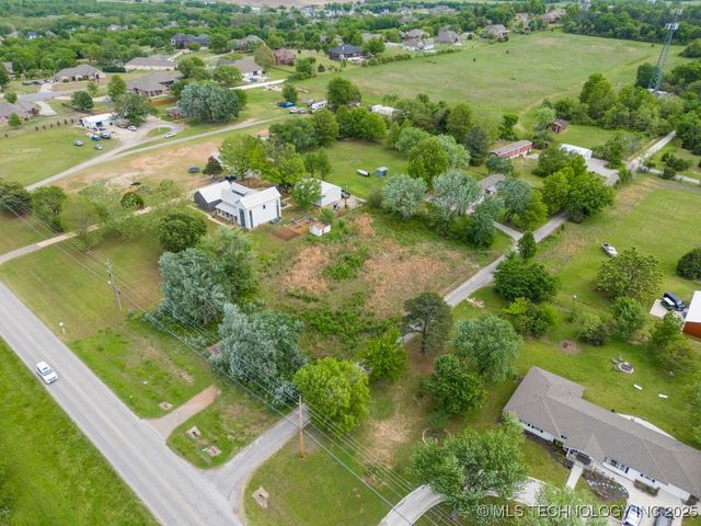 7111 S 277th East Avenue, Broken Arrow, OK 74014