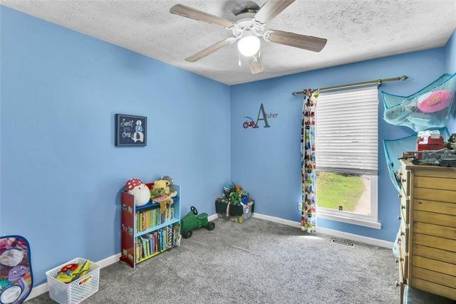 4933 Woodstream Lane NW, Acworth, GA 30102