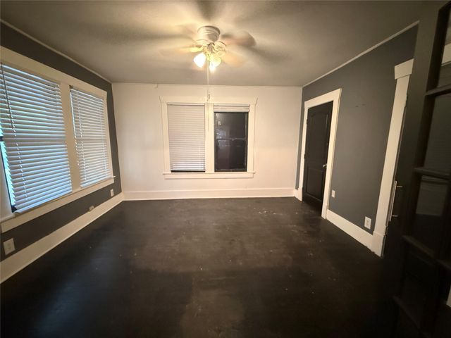 544 W 28th Street, Houston, TX 77008