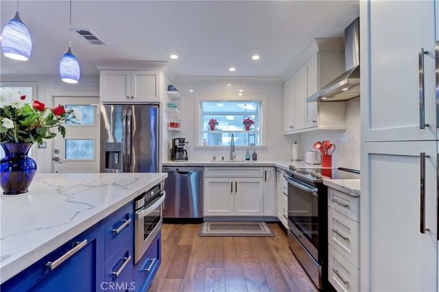 2063 Via Mariposa East A, Laguna Woods, CA 92637