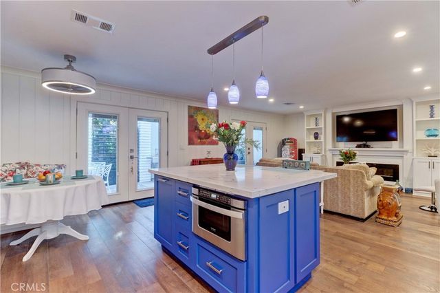 2063 Via Mariposa East A, Laguna Woods, CA 92637