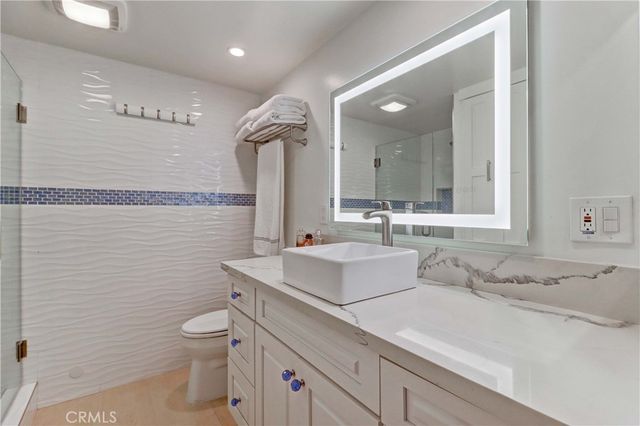 2063 Via Mariposa East A, Laguna Woods, CA 92637