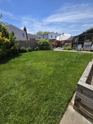 533 Halevy Drive, Cedarhurst, NY 11516