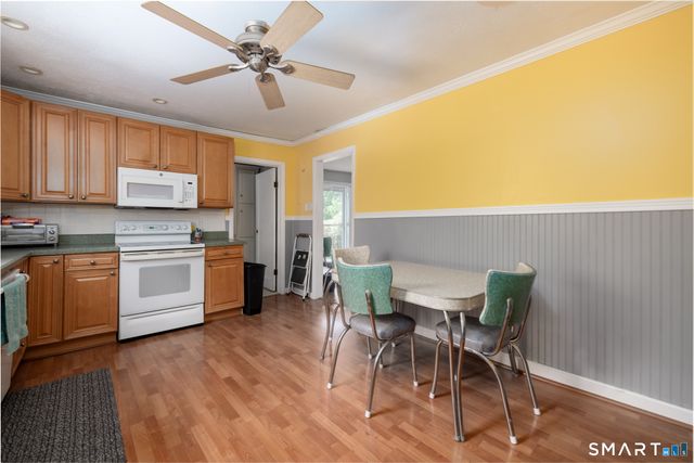 419 Horton Hill Road, Naugatuck, CT 06770