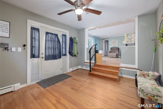 419 Horton Hill Road, Naugatuck, CT 06770