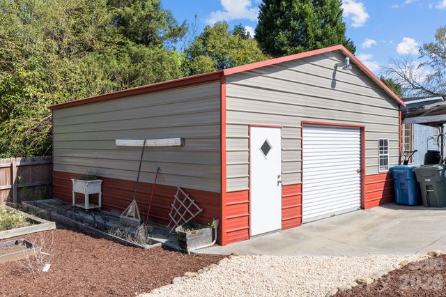 1818 2ND Street, Salisbury, NC 28144
