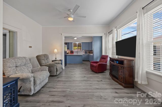 1818 2ND Street, Salisbury, NC 28144
