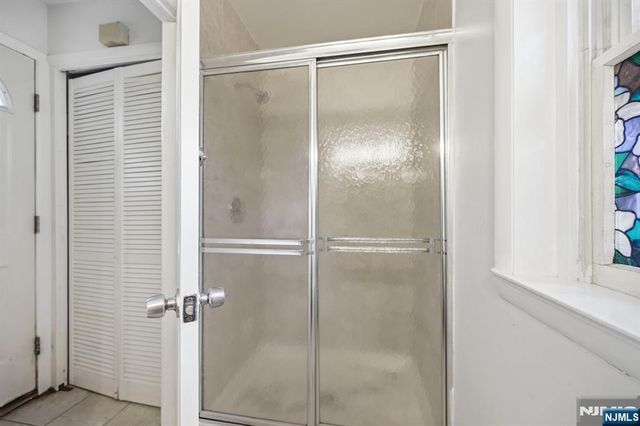 120 Johnson Avenue, Bergenfield, NJ 07621