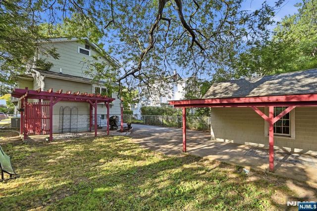 120 Johnson Avenue, Bergenfield, NJ 07621