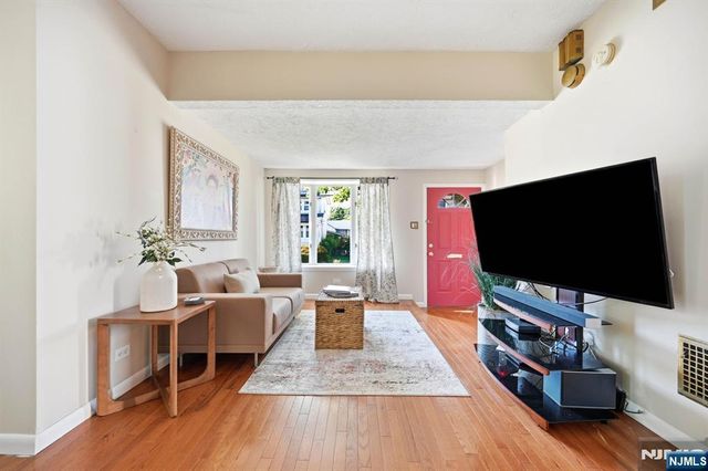 120 Johnson Avenue, Bergenfield, NJ 07621