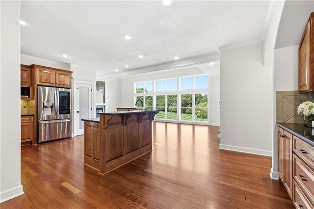 15614 Quail Ridge Drive, Smithville, MO 64089