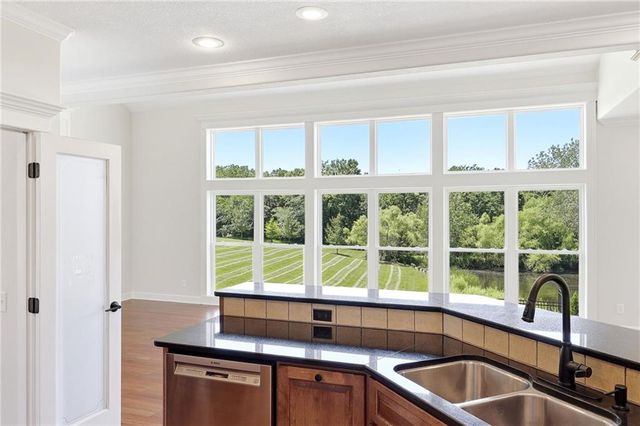 15614 Quail Ridge Drive, Smithville, MO 64089