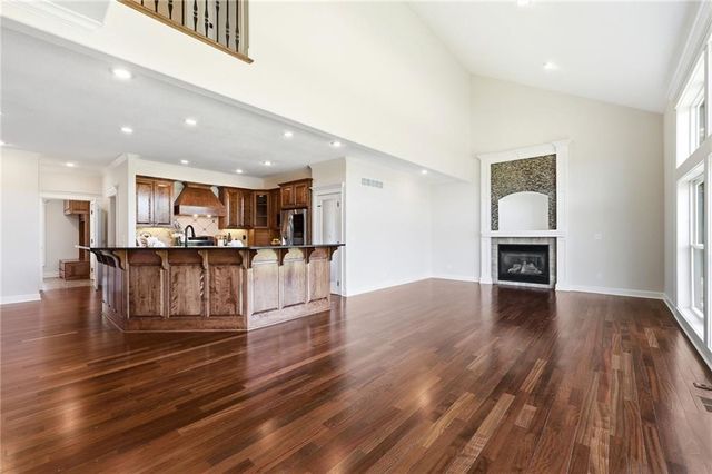 15614 Quail Ridge Drive, Smithville, MO 64089
