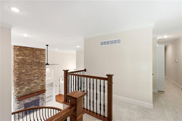 15614 Quail Ridge Drive, Smithville, MO 64089