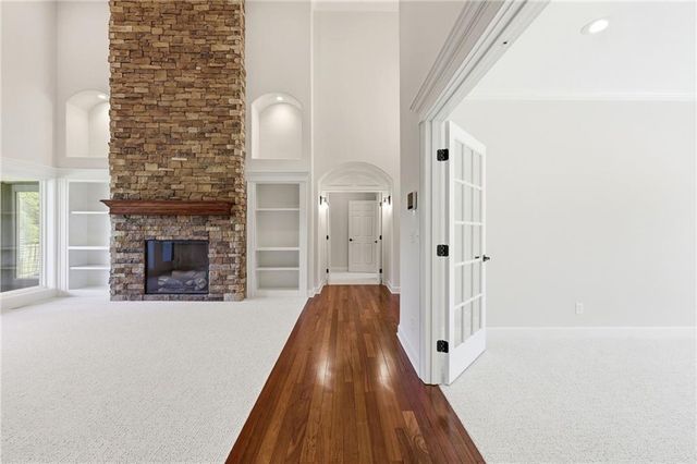 15614 Quail Ridge Drive, Smithville, MO 64089