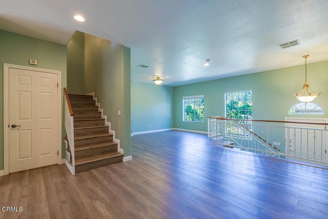 4516 Ramsdell Avenue 103, La Crescenta, CA 91214