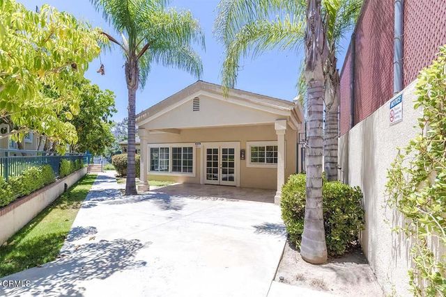 4516 Ramsdell Avenue 103, La Crescenta, CA 91214