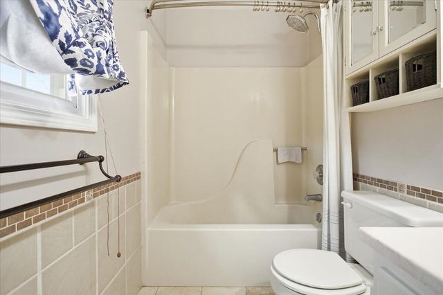 1653 Millwood DR, Salem, VA 24153