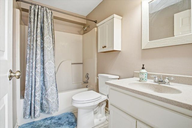 1653 Millwood DR, Salem, VA 24153