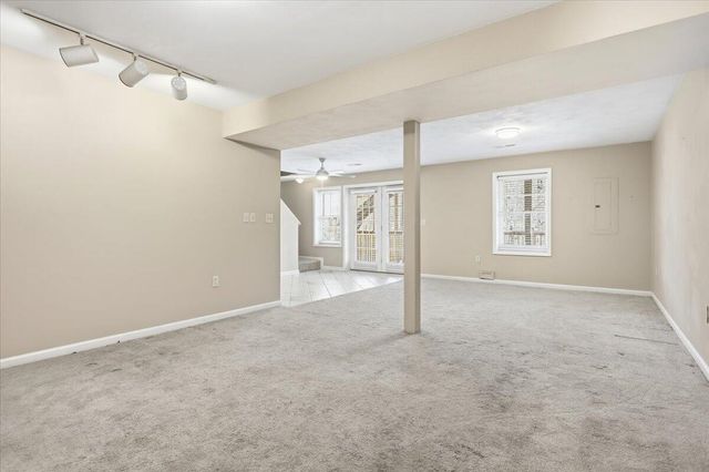 1653 Millwood DR, Salem, VA 24153