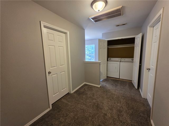1460 W Junction Street 3, Fayetteville, AR 72701