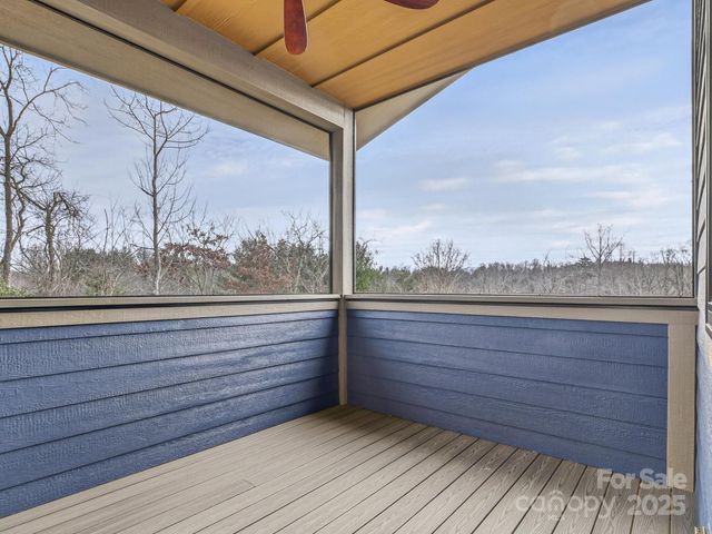 165 Abundance Run 8, Asheville, NC 28805