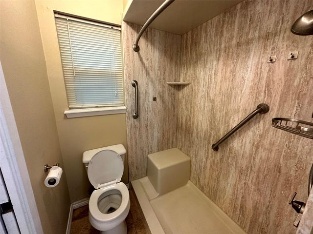 12048 Texas National Boulevard, Willis, TX 77378