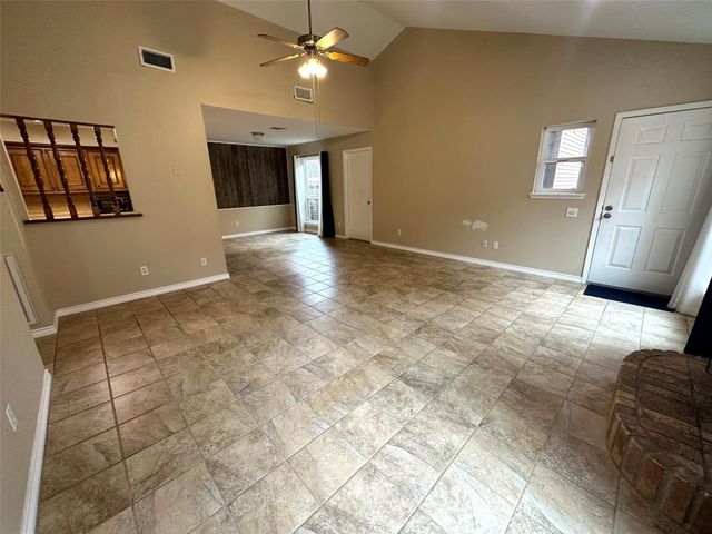 12048 Texas National Boulevard, Willis, TX 77378