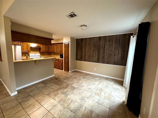 12048 Texas National Boulevard, Willis, TX 77378