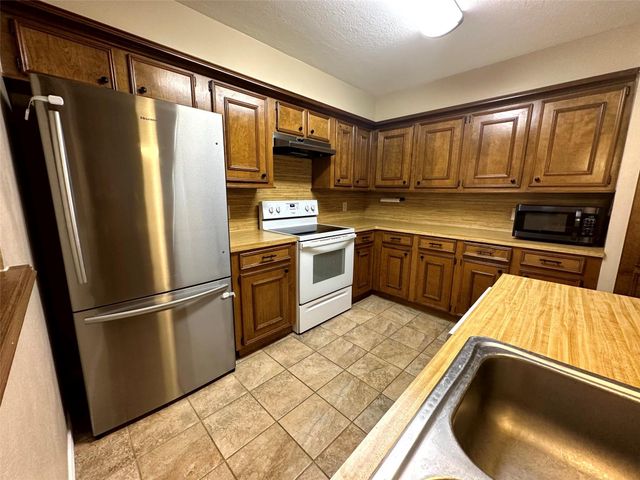 12048 Texas National Boulevard, Willis, TX 77378