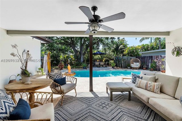 3700 W Park Rd, Hollywood, FL 33021