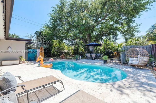 3700 W Park Rd, Hollywood, FL 33021