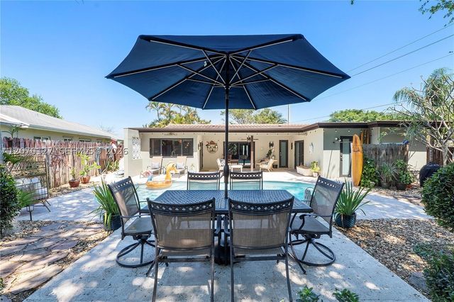 3700 W Park Rd, Hollywood, FL 33021