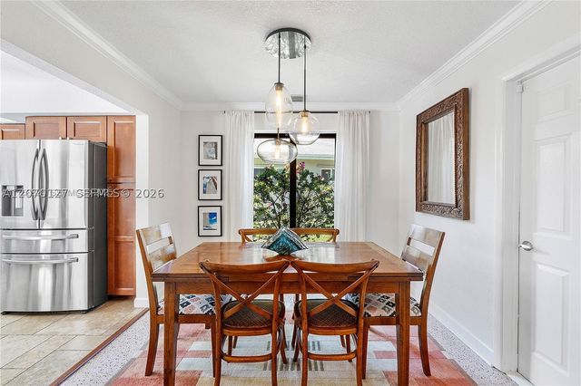 3700 W Park Rd, Hollywood, FL 33021