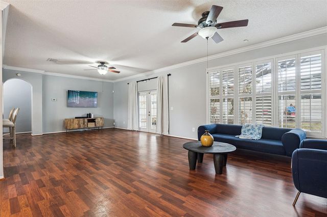 1087 SHIMMERING SAND DRIVE, Ocoee, FL 34761