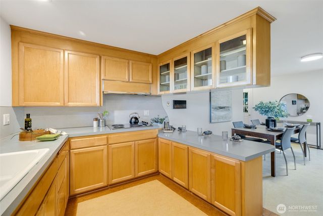 6309 NE 156th Street, Kenmore, WA 98028