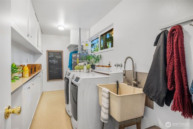 6309 NE 156th Street, Kenmore, WA 98028