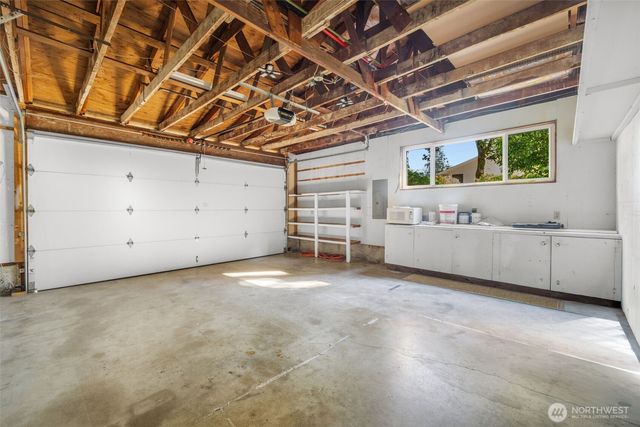 6309 NE 156th Street, Kenmore, WA 98028