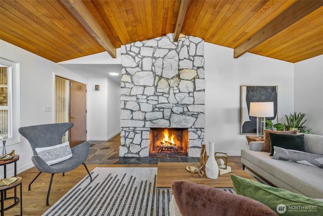 6309 NE 156th Street, Kenmore, WA 98028