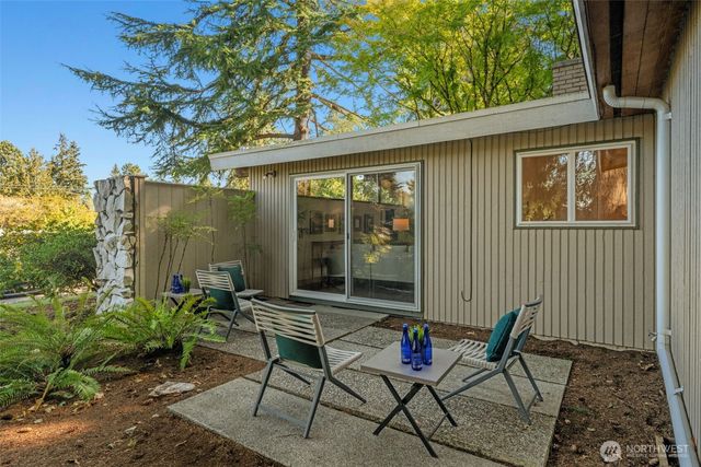 6309 NE 156th Street, Kenmore, WA 98028