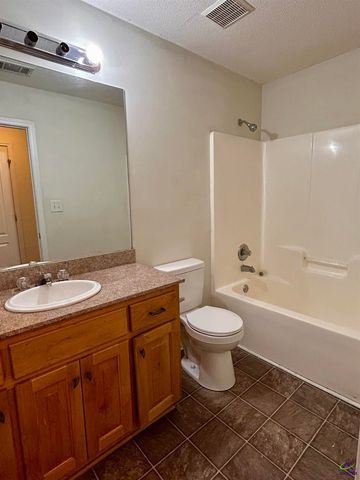 105 Stallion Pointe, Bonaire, GA 31005