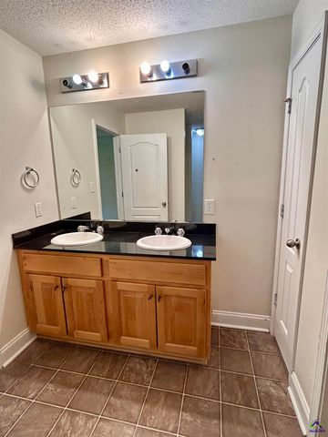 105 Stallion Pointe, Bonaire, GA 31005