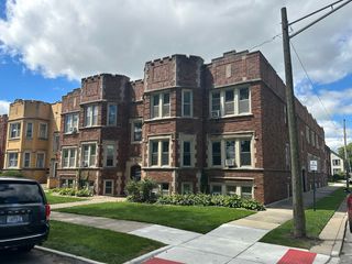 12602 Artesian Avenue, Blue Island, IL 60406