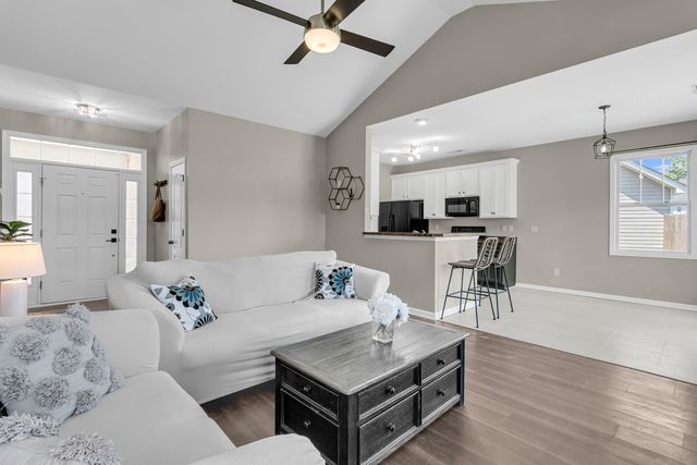 7804 Jean Rebault Drive, North Charleston, SC 29420