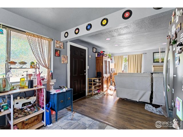 901 W Kelly Dr, Loveland, CO 80537